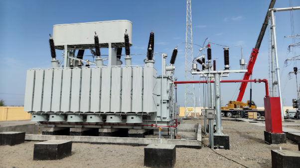 Estación de concentración fotovoltaica de 220 kV de Luopu County, SPIC, SFSZ20 - 240000/220×2